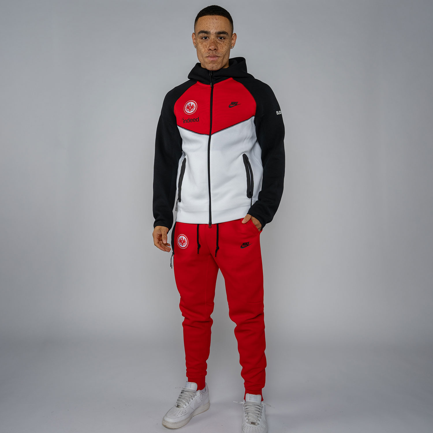 Bild 9: Nike Fleece Pants Player Europe 24