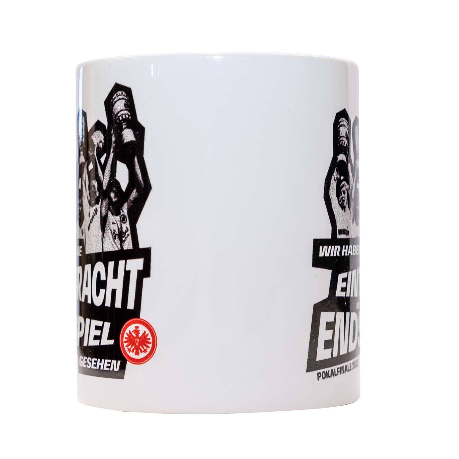 Bild 2: Tasse Eintracht im Endspiel