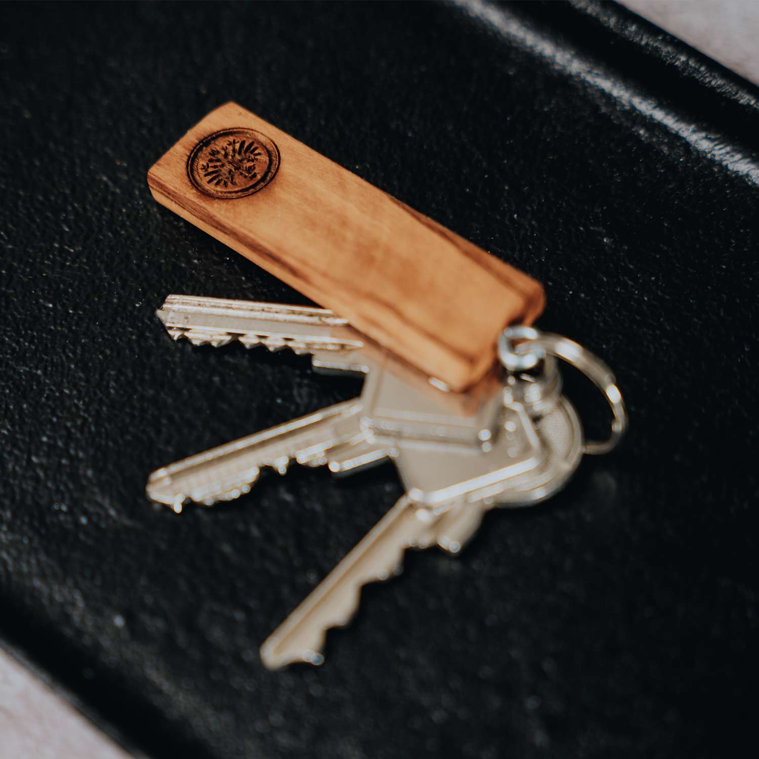 Bild 3: Key Chain Olive Wood