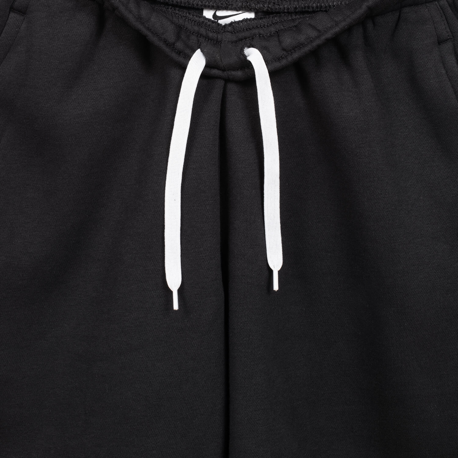 Bild 6: Nike Hose Kurz Basic Schwarz 24