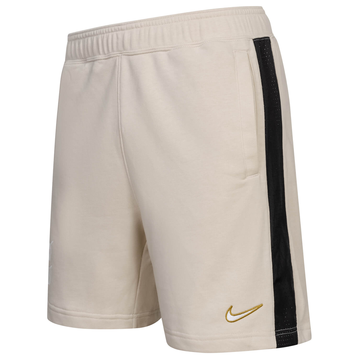 Bild 3: Nike Shorts Illusion