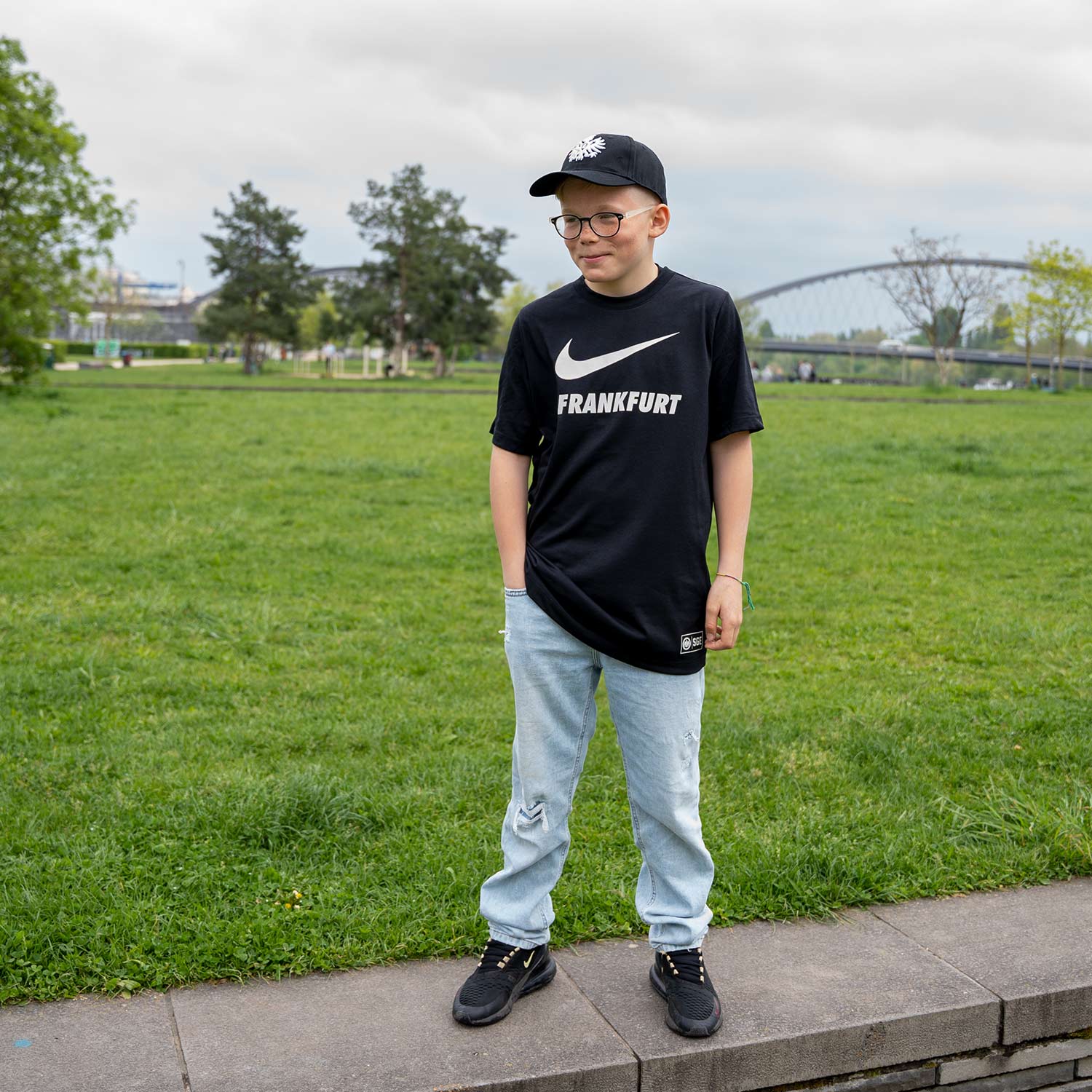 Bild 5: Nike Kids T-Shirt Swoosh schwarz