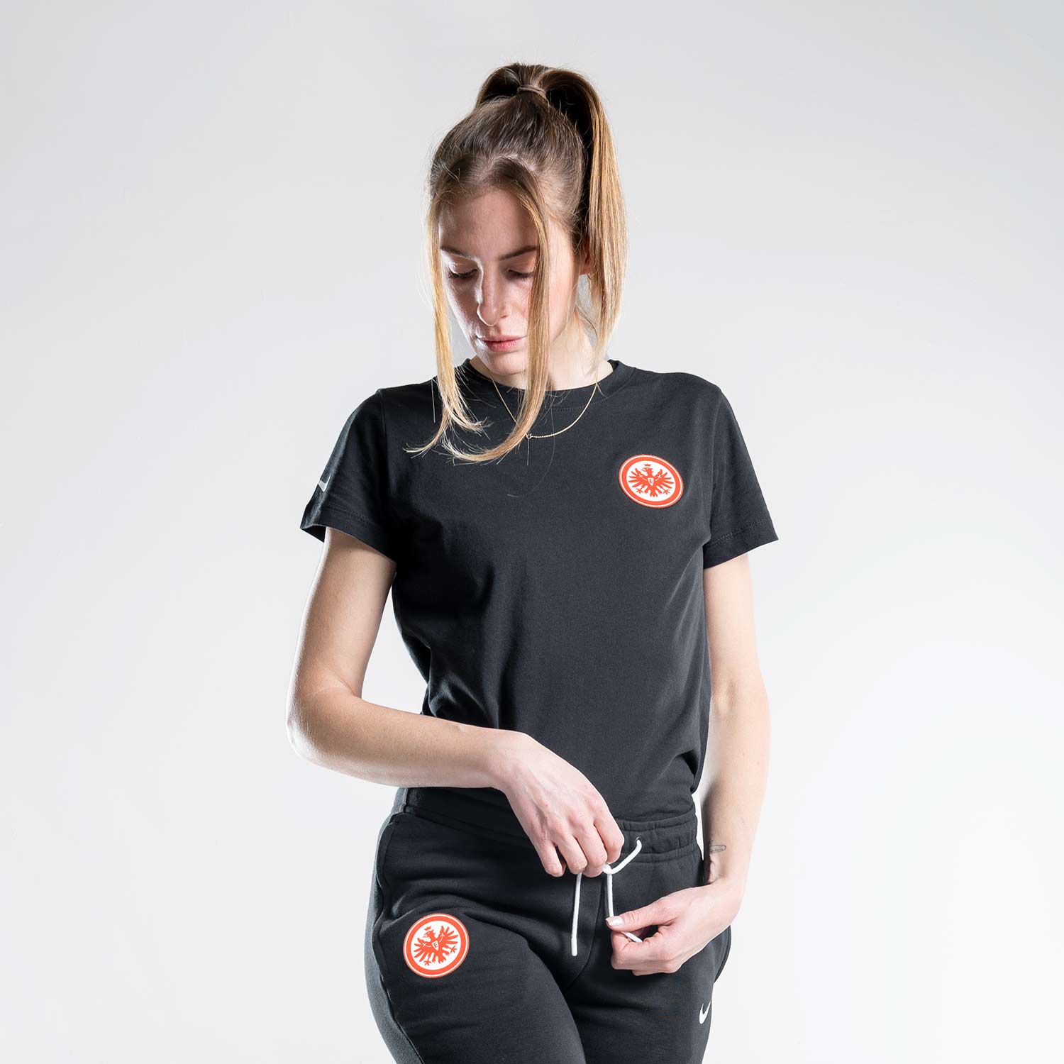 Nike shirt basic on sale