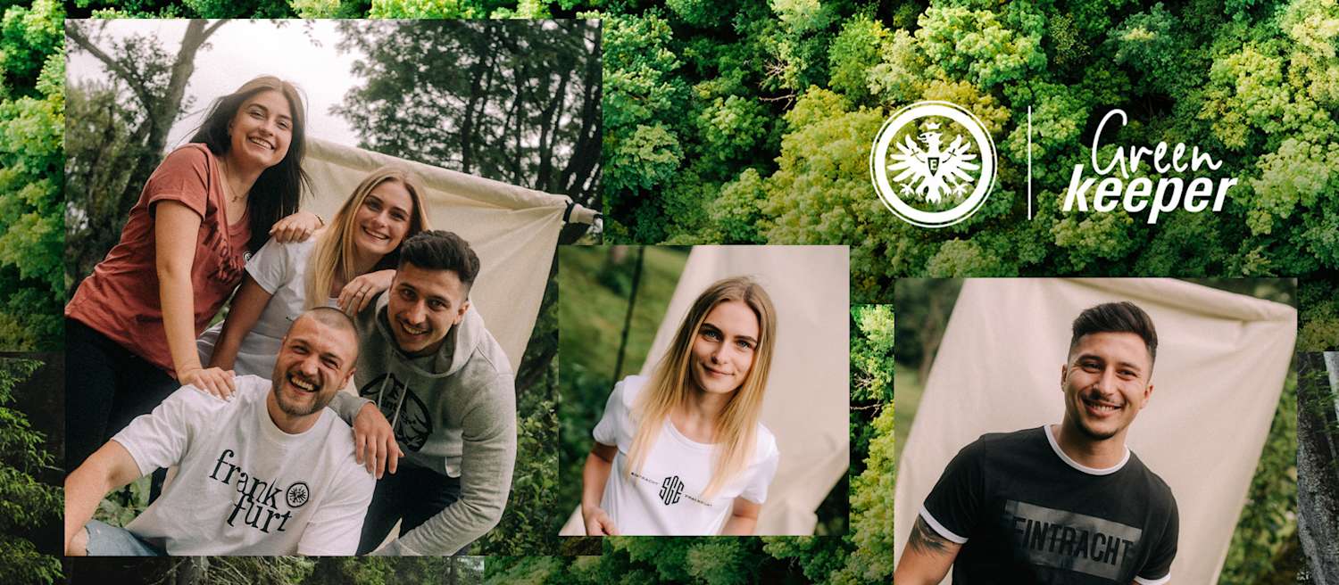 Junge Erwachsene tragen nachhaltige Eintracht-Shirts vor grünem Waldhintergrund.