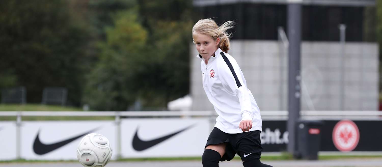 Nike sponsoring fußball shop