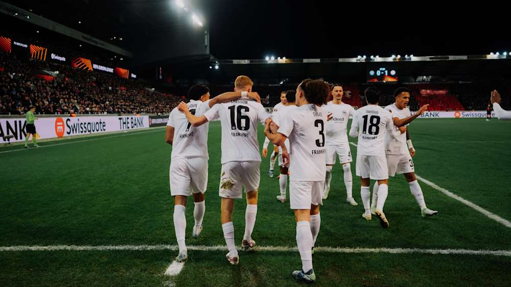Picture 1: Eagles march on in Europe