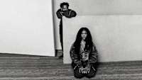 Pressefoto von Kendrick Lamar und SZA in schwarz-weiß