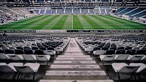 Hinein in die Heimspielstätte von Eintracht Frankfurt: Der Deutsche Bank Park.