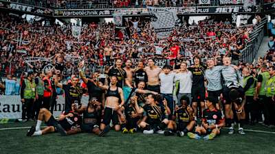 Endstation Sehnsucht: In Freiburg qualifiziert sich Eintracht Frankfurt als Tabellendritter für die Königsklasse.