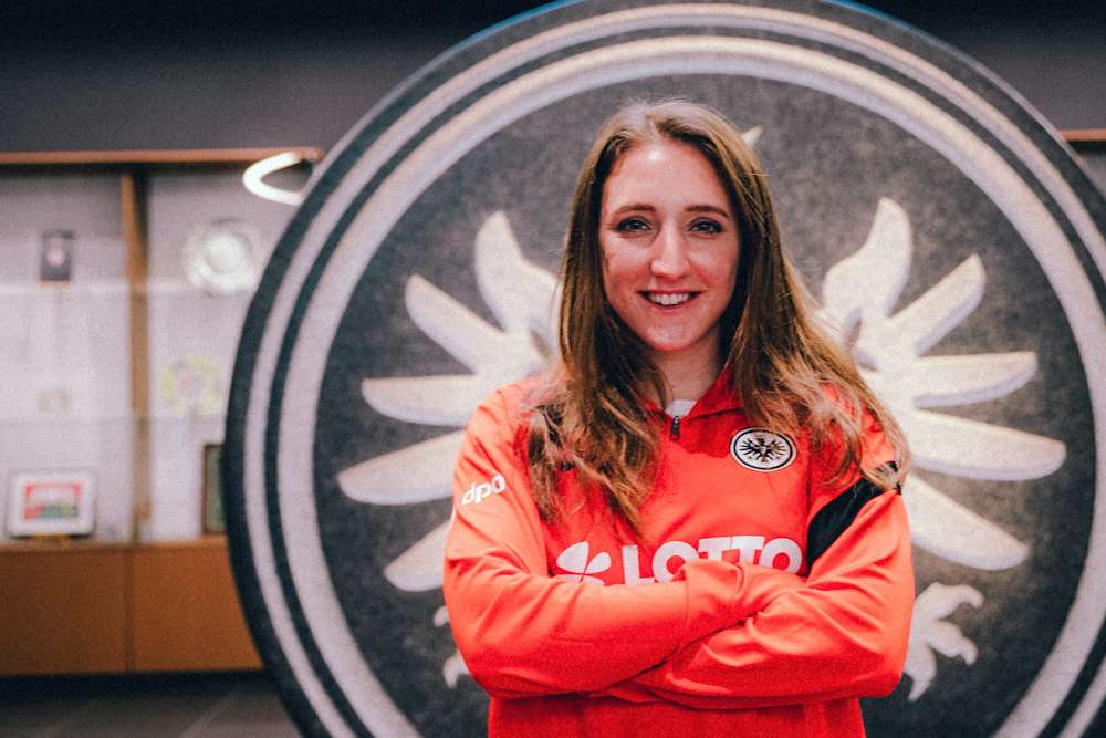Bild 1: Topscorerin Lara Prasnikar verlängert vorzeitig