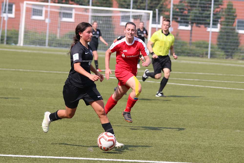 Unermüdlich arbeitete und trieb sie ihr Team an - Laura Ciulla im defensiven Mittelfeld. © Eintracht Frankfurt