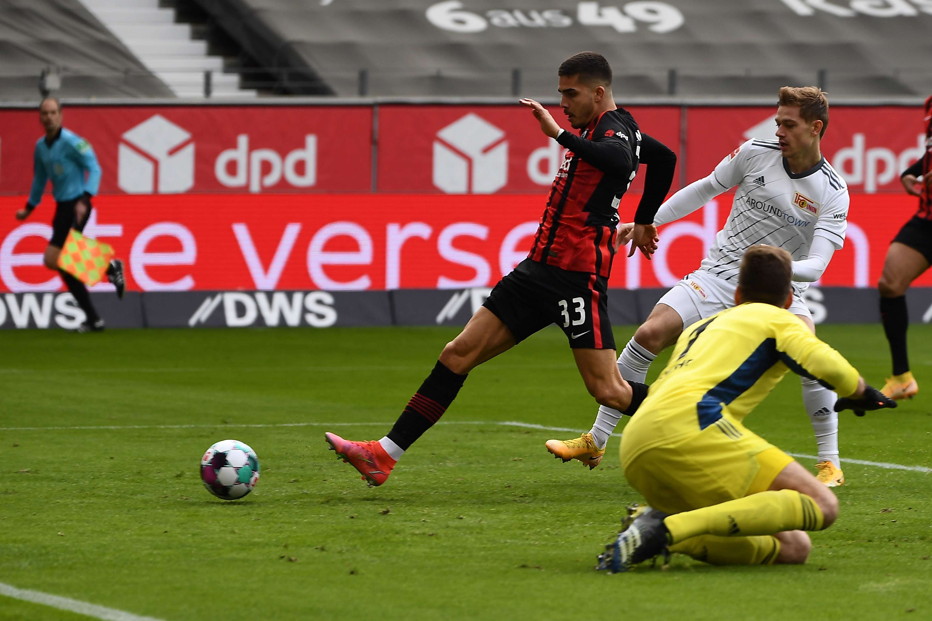 21. Saisontor von André Silva im Spiel Eintracht Frankfurt gegen Union Berlin zum 4:1 in der 41. Minute (26. Spieltag). Bild 1