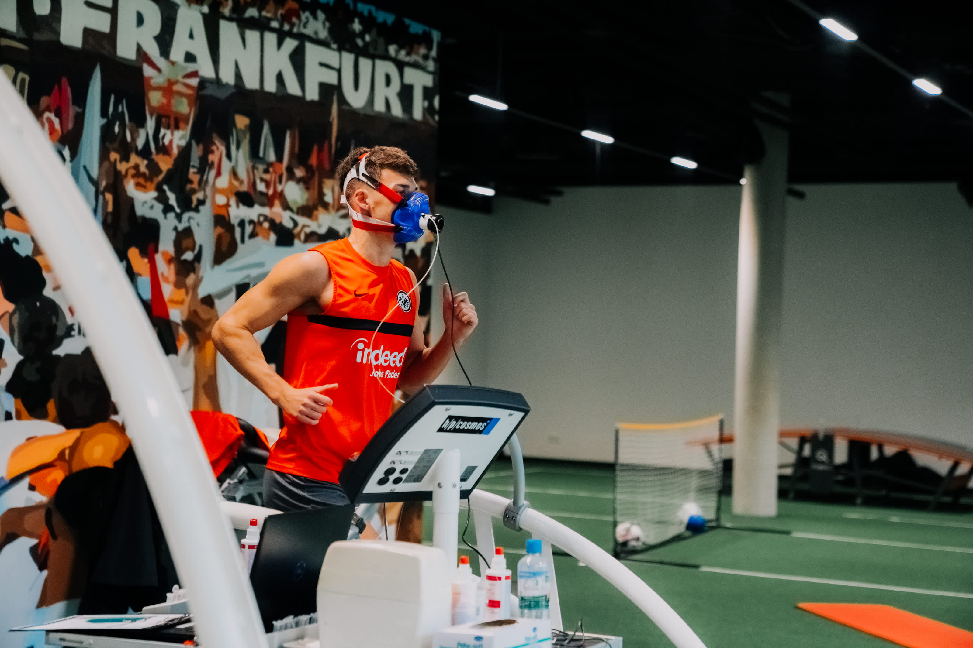 Dass Ajdin Hrustic topfit aus der Winterpause gekommen ist... Dass Ajdin Hrustic topfit aus der Winterpause gekommen ist...
