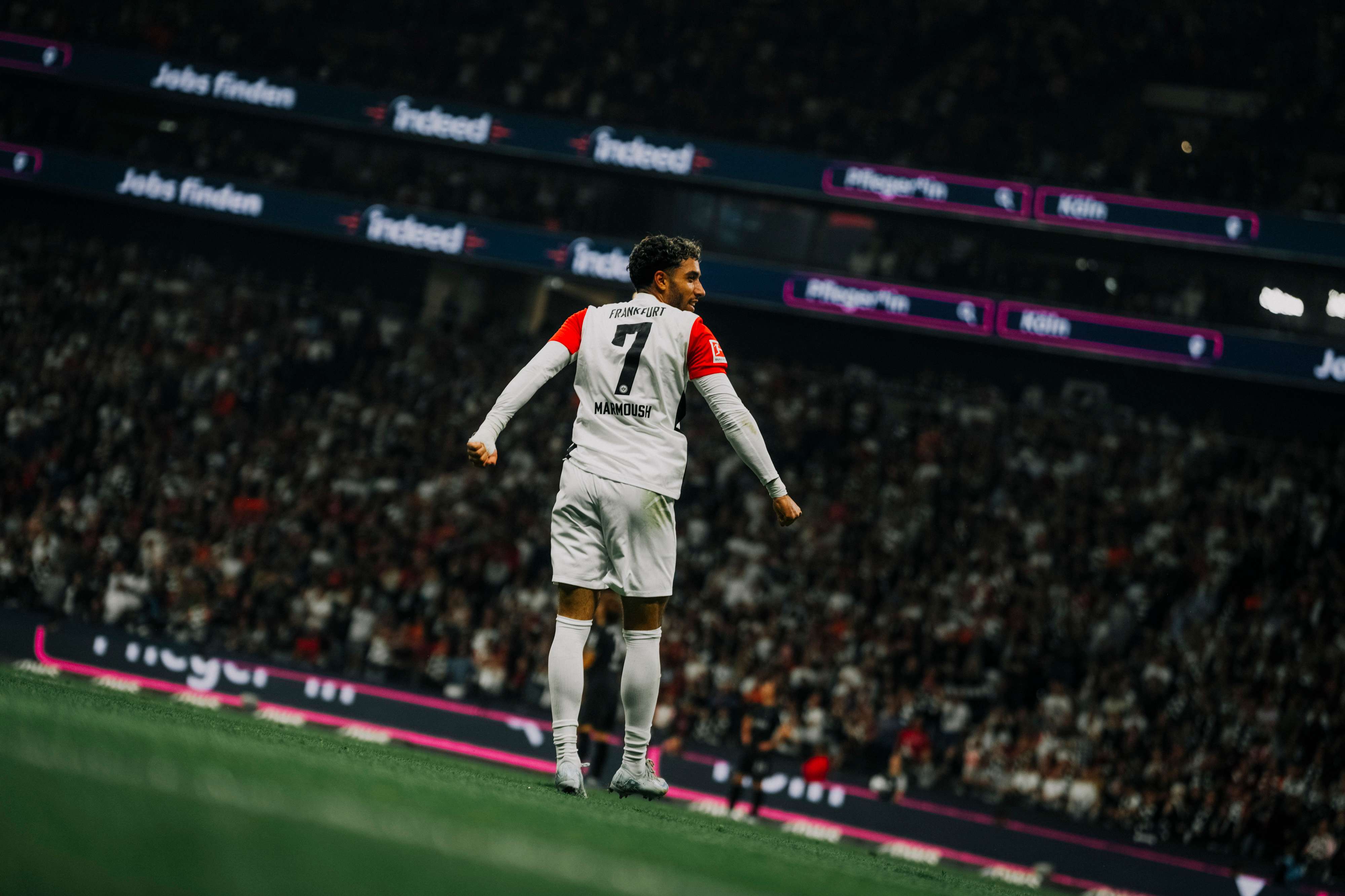 Omar Marmoush markiert den 2:0-Endstand und erzielt damit seinen vierten Treffer im vierten Bundesligasaisonspiel ... Omar Marmoush markiert den 2:0-Endstand und erzielt damit seinen vierten Treffer im vierten Bundesligasaisonspiel ...