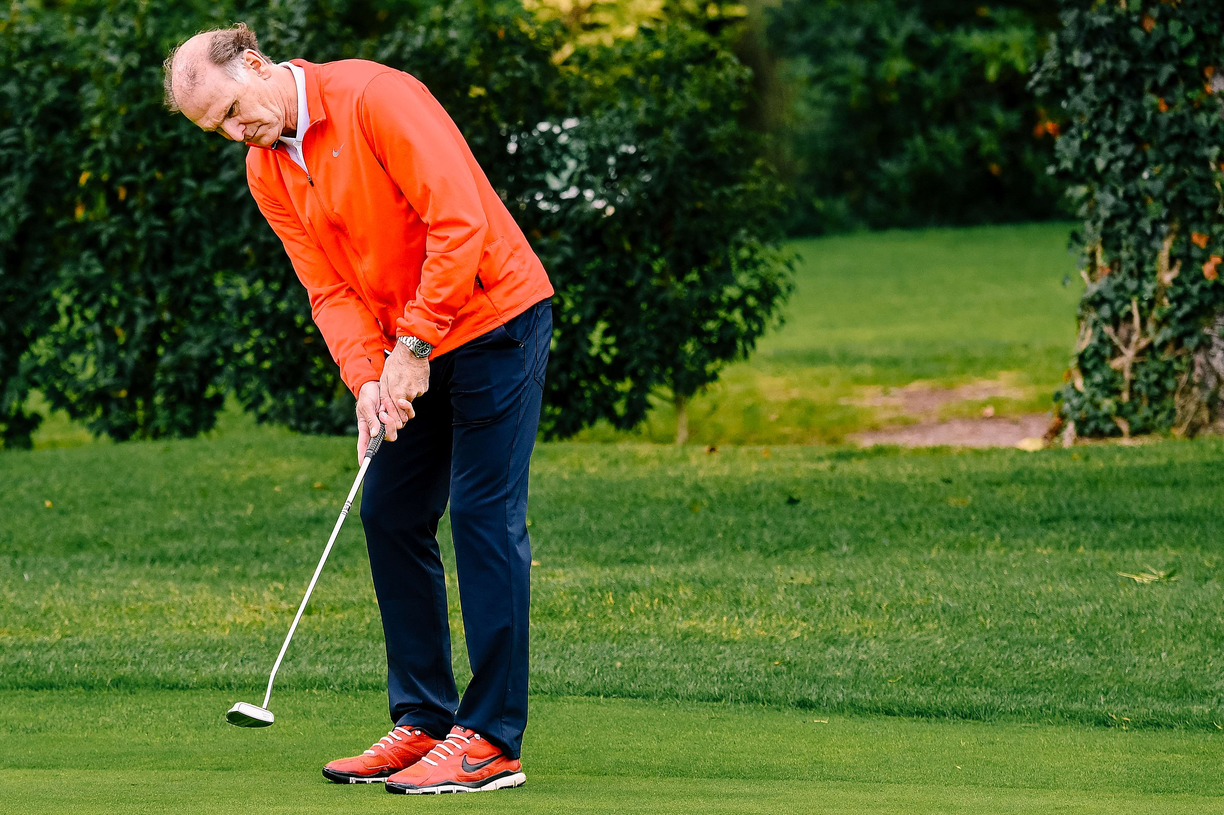 Die kleinen Bälle tun es auch, Borchers ist häufig auf dem Golfplatz anzutreffen. Die kleinen Bälle tun es auch, Borchers ist häufig auf dem Golfplatz anzutreffen.