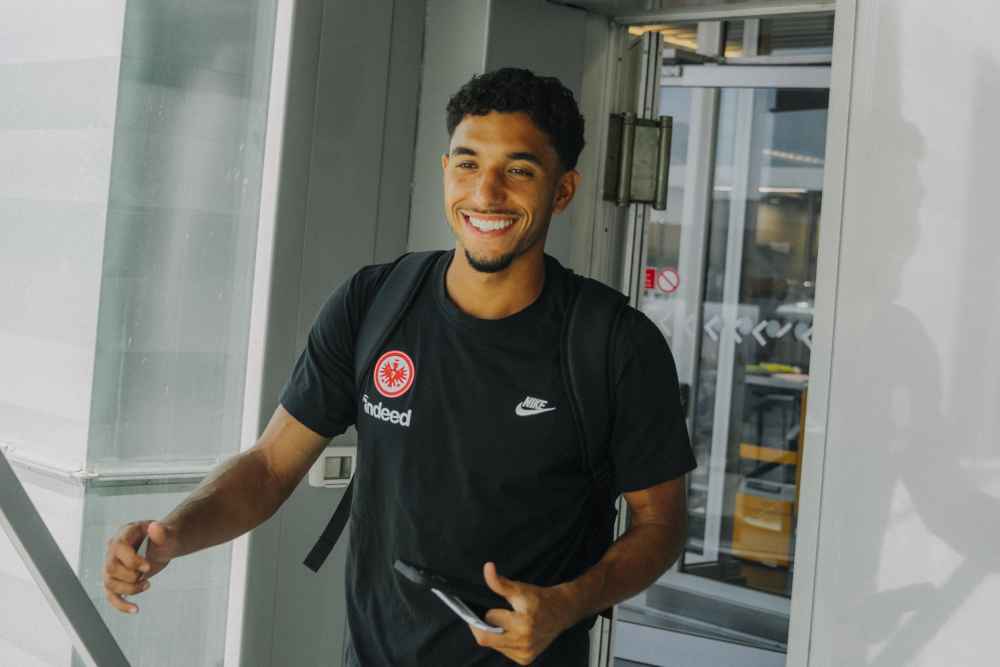 Eintracht Frankfurt sign Egypt forward Marmoush