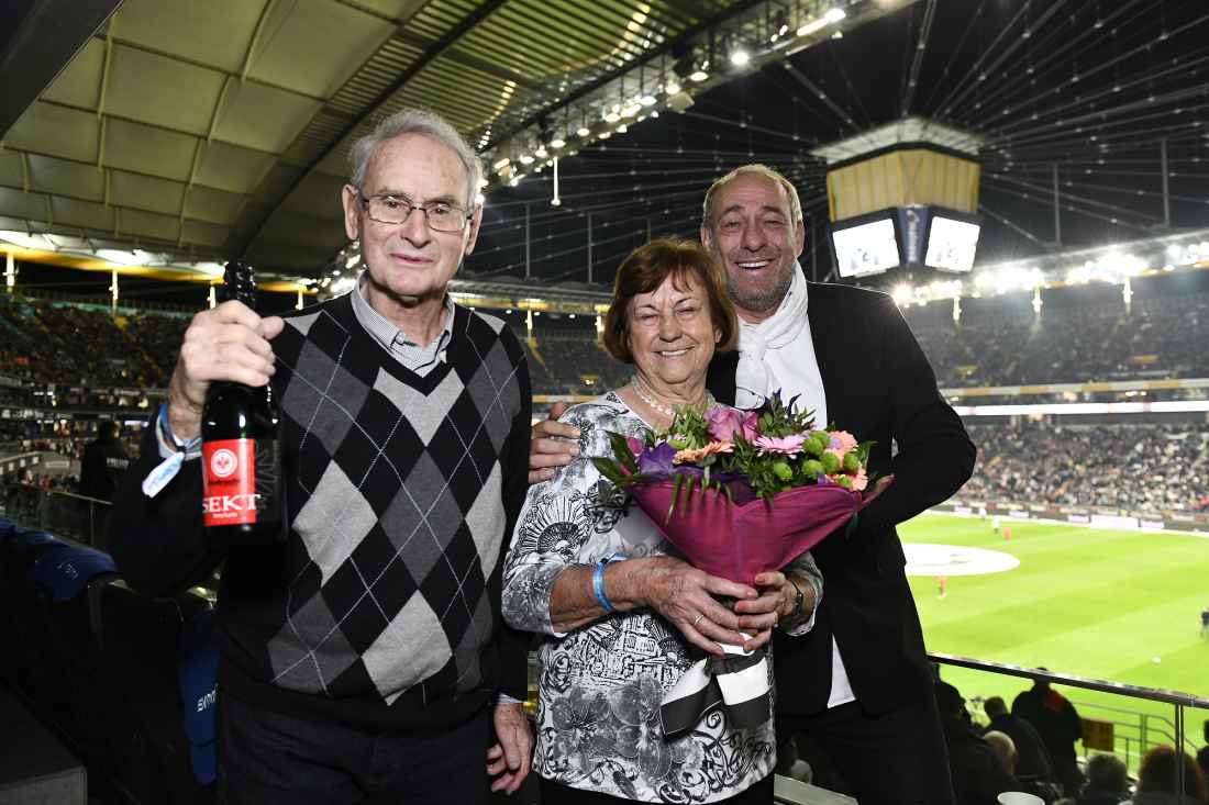 Eintracht Frankfurt wünscht Egon Loy alles Gude zum 90. Geburtstag