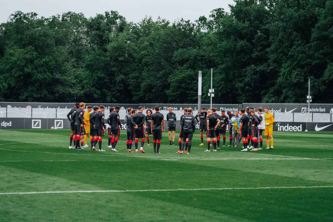 Vorbereitung LIVE! - Eintracht Frankfurt Profis