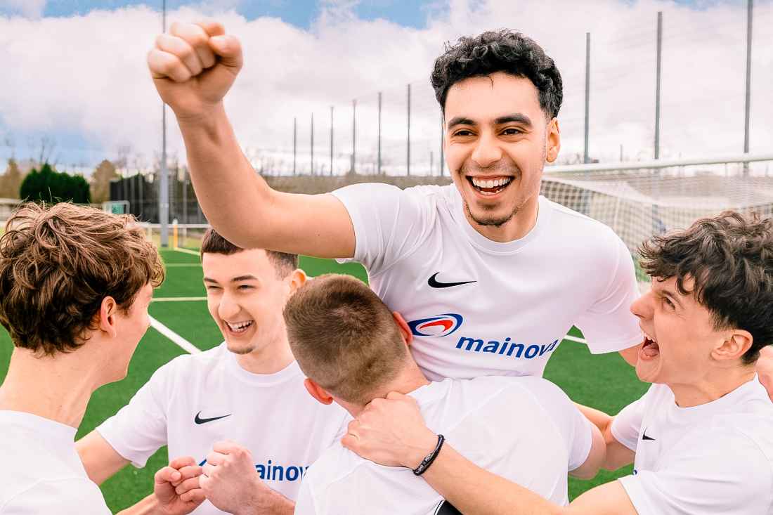 Mainova Trikots fur Vereine geht in die nachste Runde