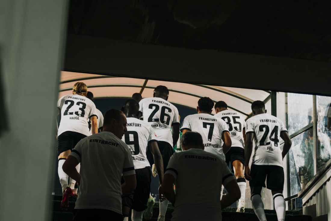 Eintracht Frankfurt Levski Sofia pEcTm0bW9GUEbM