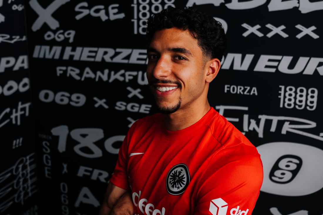 Eintracht Frankfurt sign Egypt forward Marmoush