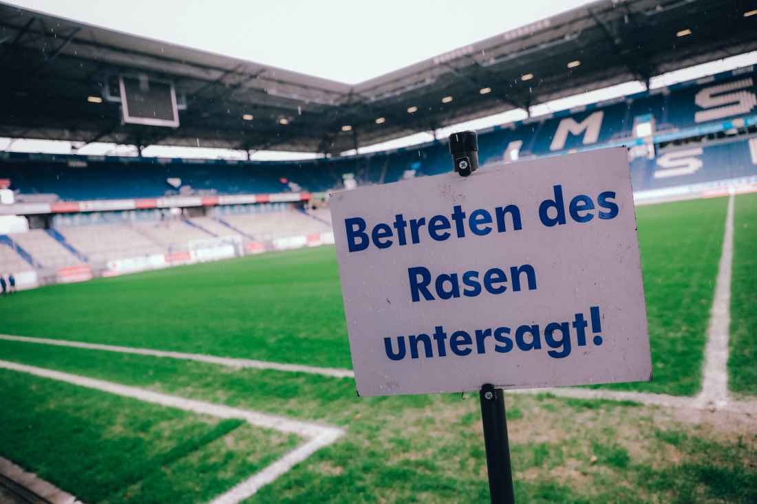 Spiel in Duisburg abgesagt