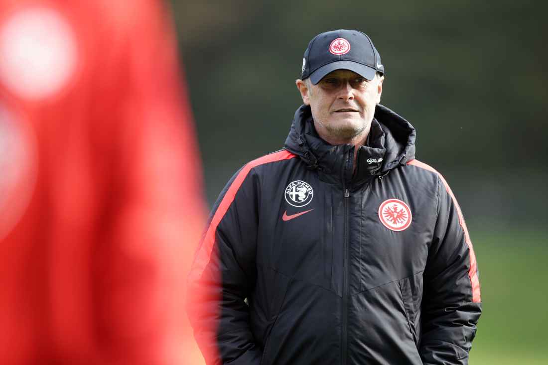 Armin Veh: "Wir müssen kompakt stehen!" - Eintracht ...