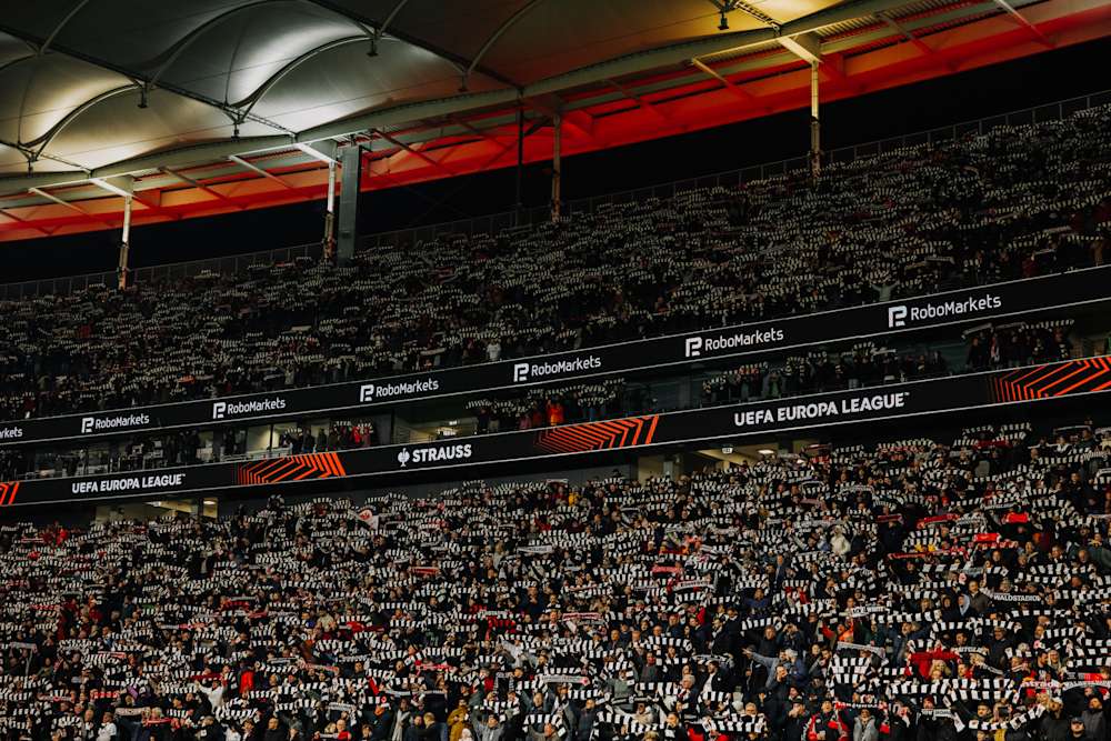 Europapokal im Frankfurter Deutsche Bank Park.