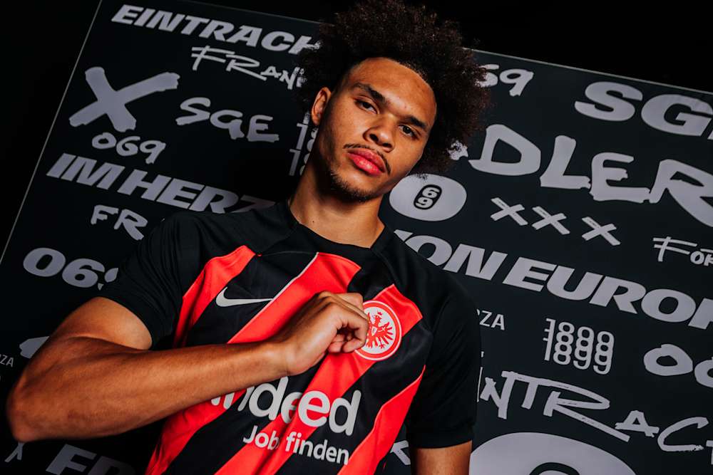 Neuer Adlerträger: Nnamdi Collins.