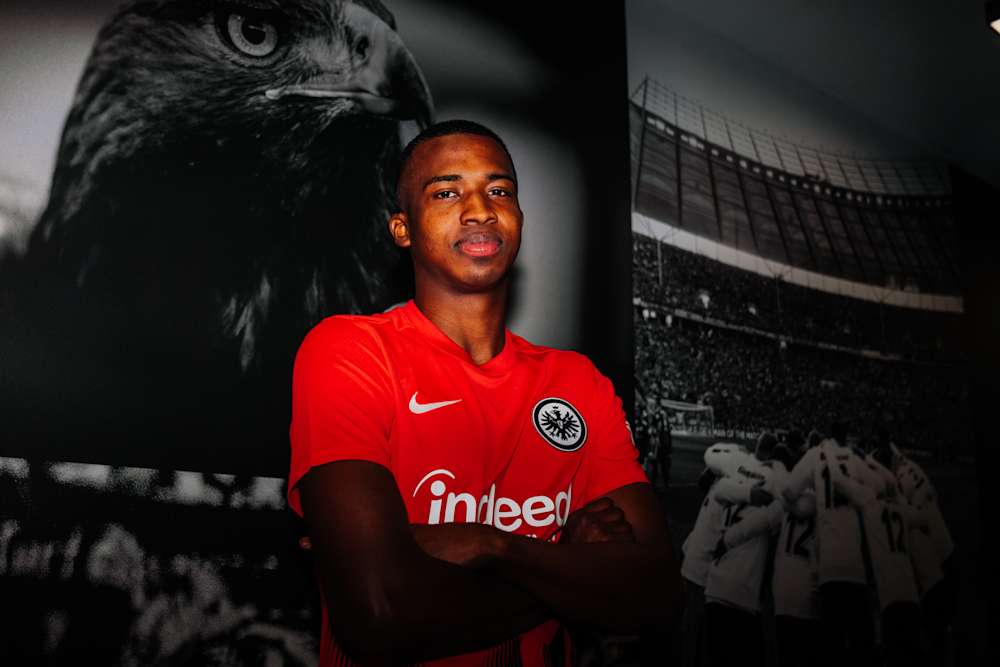 Willian Pacho wechselt zum 1. Juli 2023 zu Eintracht Frankfurt.