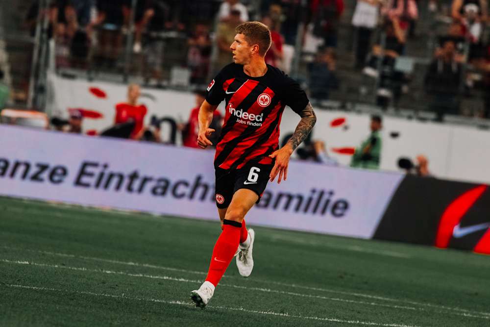 82 Pflichtspiele für Eintracht Frankfurt: Kristijan Jakic.