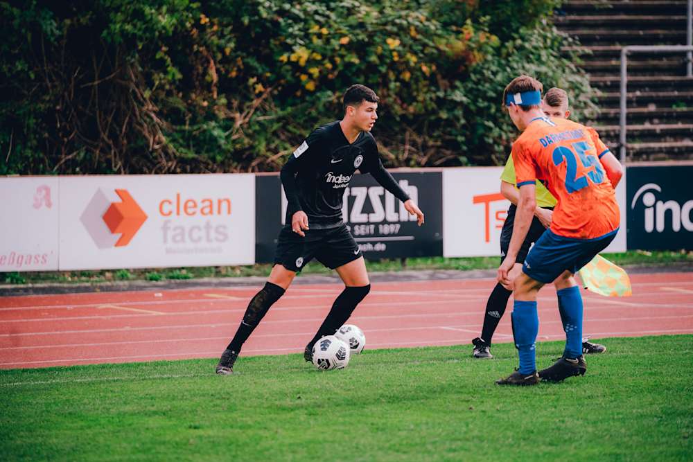 Bild 1: Startschuss in Darmstadt