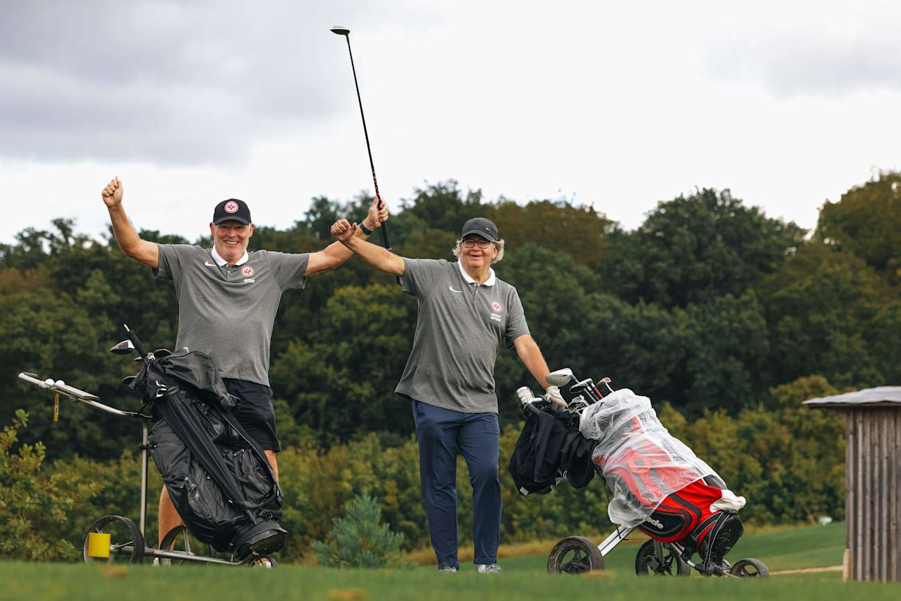 Bild 1: Eintracht-Legenden beim Charity-Golf