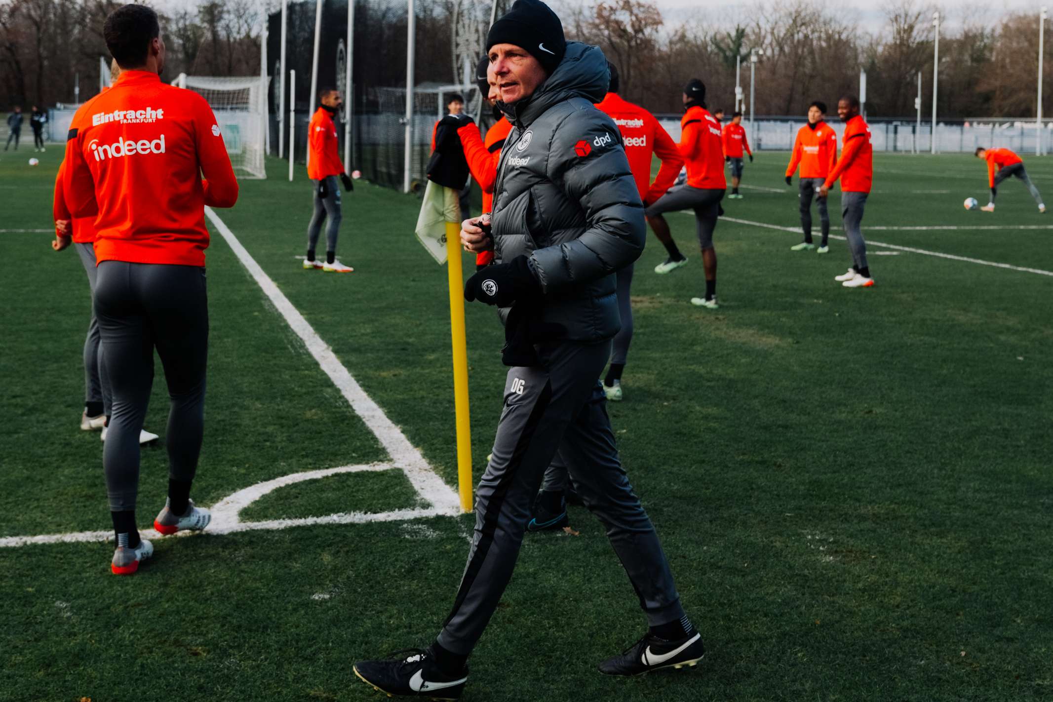 Hat am Mittwoch eine Doppelschicht für seine Schützlinge vorgesehen: Cheftrainer Oliver Glasner. Hat am Mittwoch eine Doppelschicht für seine Schützlinge vorgesehen: Cheftrainer Oliver Glasner.