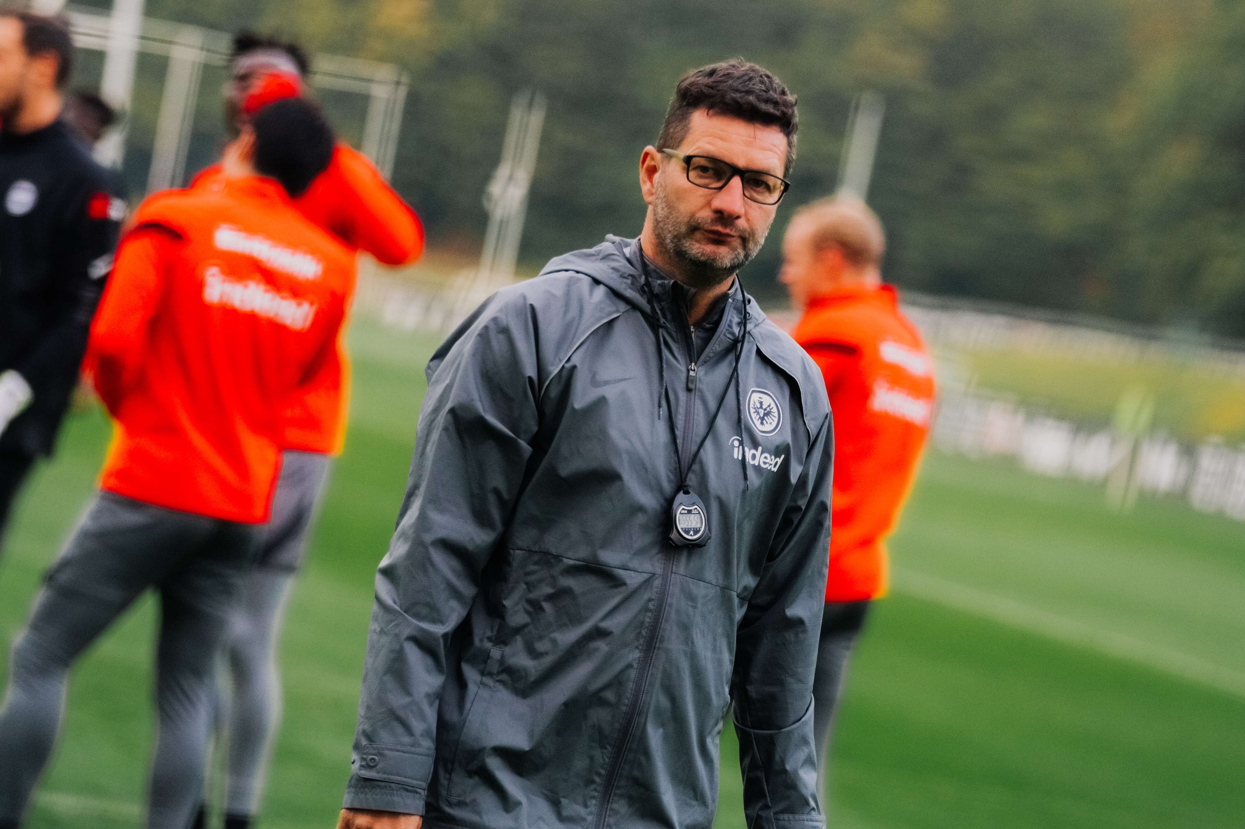 Zufriedener Blick: Co-Trainer Ronald Brunmayr. Zufriedener Blick: Co-Trainer Ronald Brunmayr.