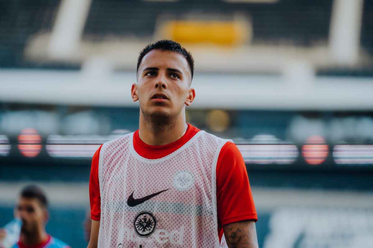 Loan To St Pauli Eintracht Frankfurt Pros