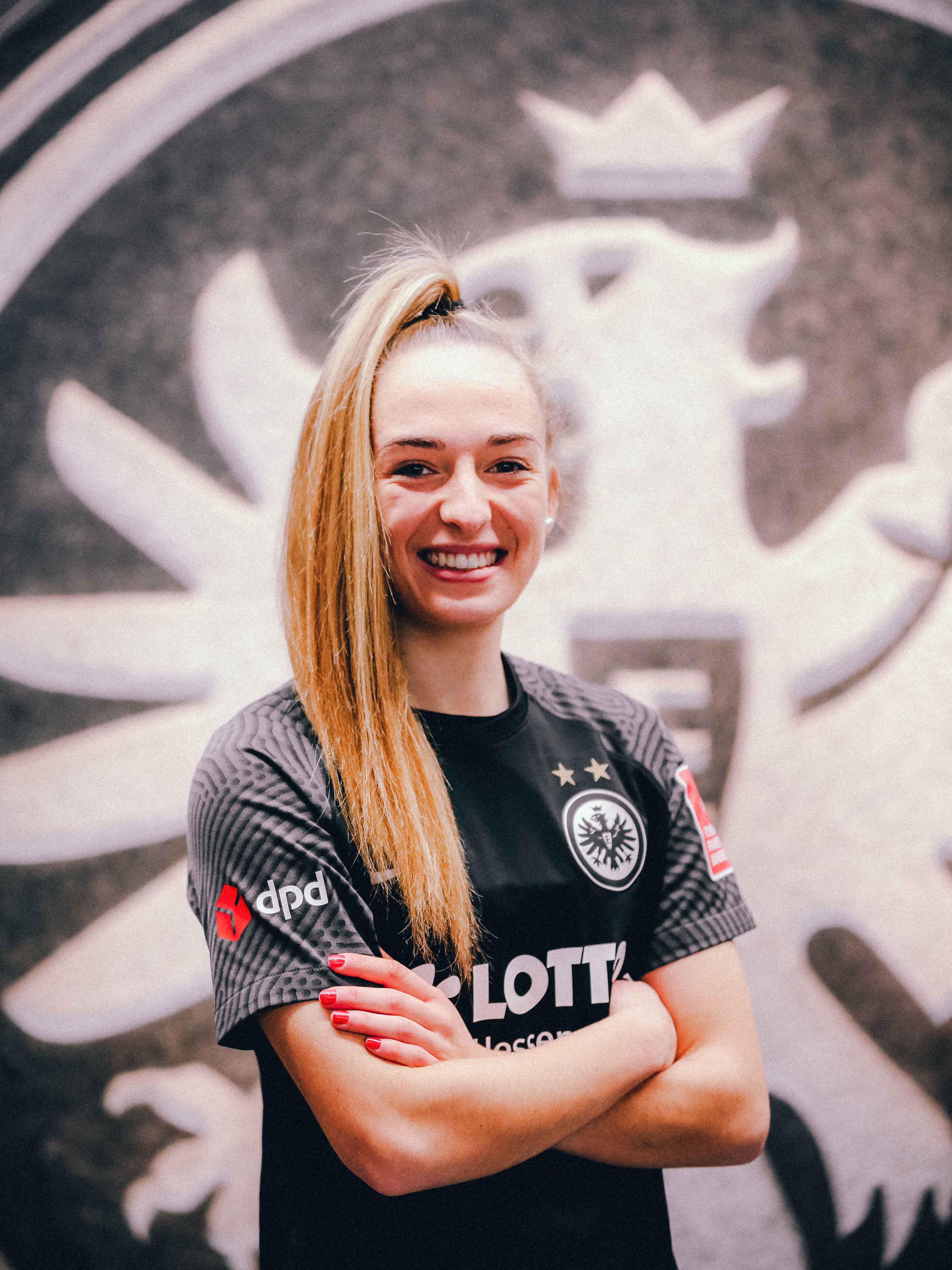 Sophia Kleinherne signs through to 2024 Eintracht Frankfurt Women